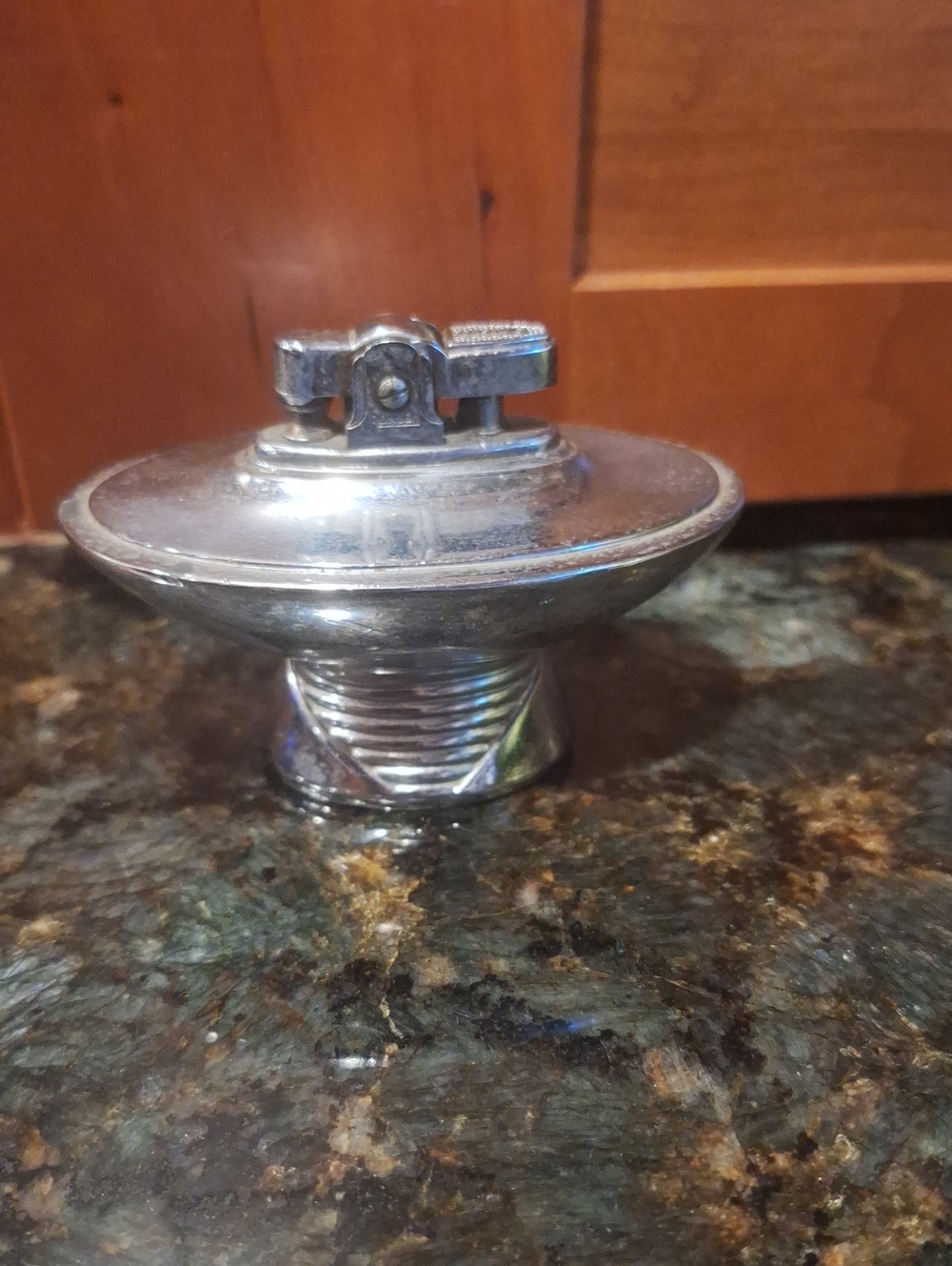 Working Ronson Tempo Vintage Silver Table Lighter - UFO Shape. 1950's
